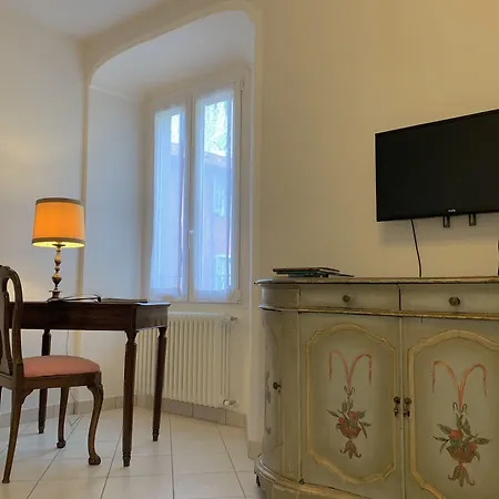 Szálloda Mamma Ciccia Mandello del Lario