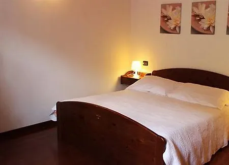 Mamma Ciccia Szálloda Mandello del Lario